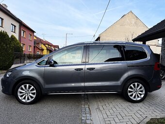 VOLKSWAGEN SHARAN 2.0TDI KŮŽE,KAMERA,XENONY,TAŽNÉ,PANORAMA, - 4