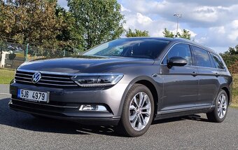 VW Passat 2.0 TDI Highline 140 kw, původ ČR, málo km - 4