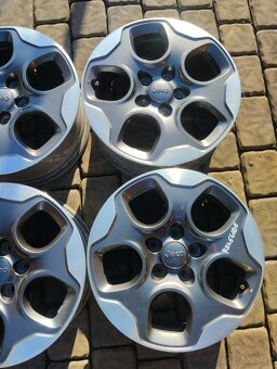 ALU KOLA JEEP RENEGADE R16 5X110 - 4