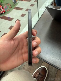 Prodám IPhone 16 Pro 128Gb - 4