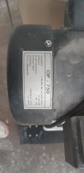 Odsavač prachu Ferm OP-750 - 4