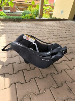 Autosedačka Maxi-cosi Coral 360 - 4