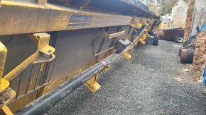 New Holland Varifeed - 4
