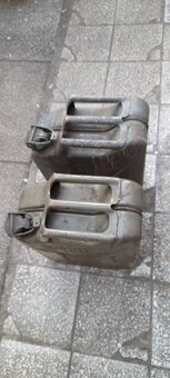 200L sud,2ks kanystr 20 litrů, plechové - 4