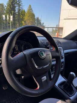 Škoda Octavia 2 RS 2.0 TSI FL - 4