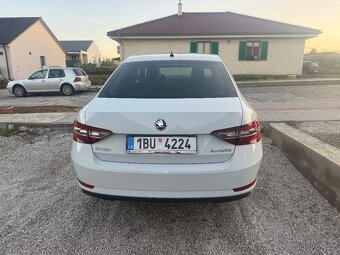 Škoda superb 2.0.tdi 140 kw 2016 - 4