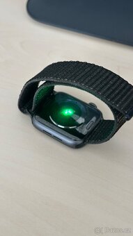 Apple Watch 44mm 4 Black - 4