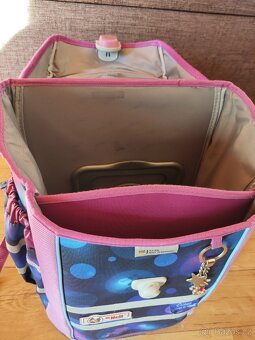 SLEVA Školní aktovka McNeill - 4