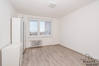 Prodej bytu 3+1 s balkonem, Hodonín – Národní třída - 4