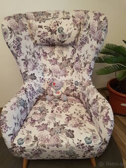 KŘESLO-UŠÁK +TABURET , zn GUTMAN - 4