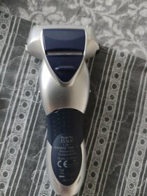 Holící strojek Panasonic - 4