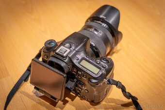 Prodam kompletni foto vybavu Sony A77 ii s prislusenstvim - 4