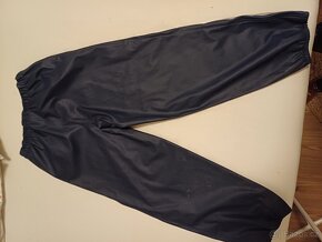 Nepromokavé pogumované kalhoty Reima vel. 134 - 4