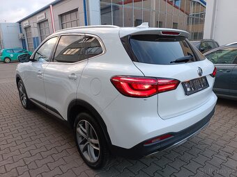 MG EHS PHEV Luxury 1.5 190kW AUT. 60tkm Panorama Virtual LED - 4