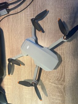 DJI Mini 2 SE Fly More Combo - 4