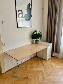 Designový pracovní stůl české značky Master & Master - 4