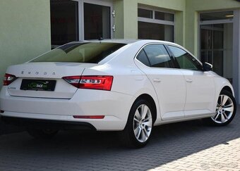 Škoda Superb 2,0TDi STYLE DSG ČR WEBASTO 1M - 4