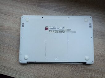 Asus R517N na náhradní díly - 4