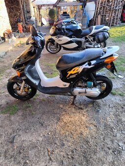Honda x8r - 4