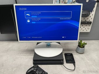 PS4 Slim v krásném stavu, 1TB disk, hry (PlayStation 4) - 4