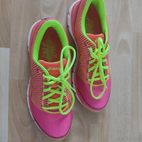 NOVÉ běžecké boty Asics vel. 40 - 4