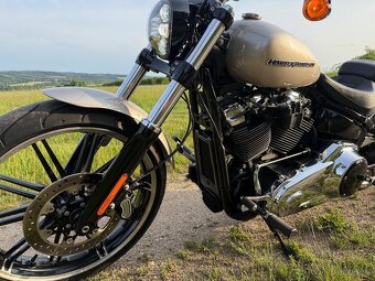 Harley Davidson Breakout - 4