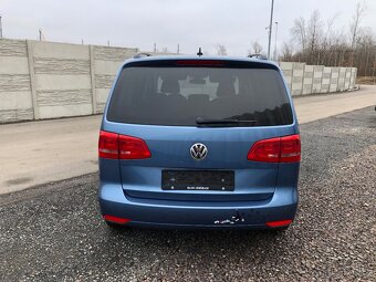 Volkswagen Touran Match R.V. 2012 2.0tdi 103KW - 4