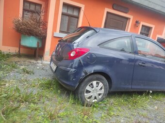 2 x Opel Corsa D,2007, nová TK,+ stejná Corsa na díly - 4