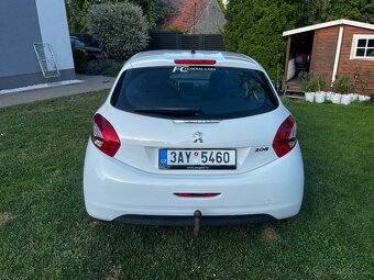 Peugeot 208 1.2i 60Kw r.v2014 Nové v ČR - 4