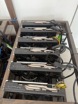 Grafické karty Mining rig - 4