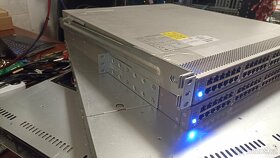 3x Cisco nexus N3K-C3048TP-1GE 48x1GE, 4x10GE SFP+ - 4