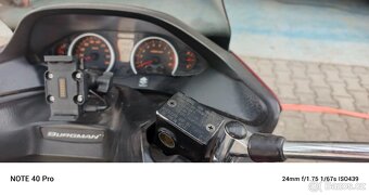 Suzuki Burgman 400 - 4