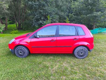 Ford Fiesta 1.4. Najeto jen 126 849km - 4