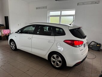KIA Carens 1.6 GDi 99kW 7 miestne, ťažné zariadenie - 4