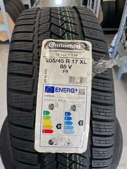 Continental Winter Contact TS830P 20545 R17 88V XL - 4