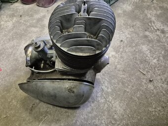 Motor Jawa 250/353 r.v. 1956. - 4
