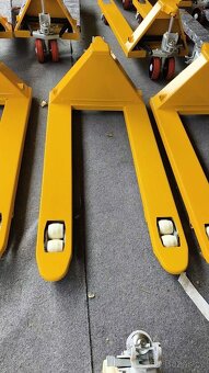 Paletový vozík, 2000kg - 4