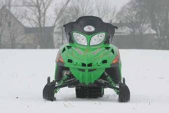 Skútr Arctic Cat M7 - mountain - 4