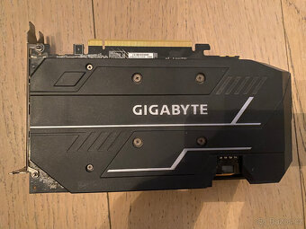 Gigabyte RTX 2060 6GB - jako nová - 4