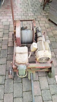 Stavební vrátek - 4