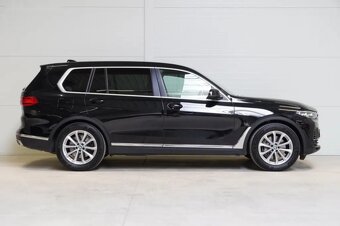 BMW X7, 40D,SOFTCLOSE,PANO,HUD,ČR,DPH - 4