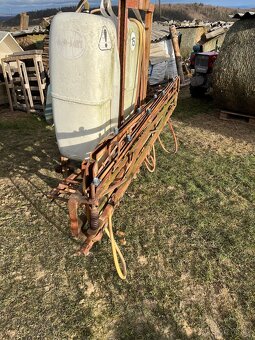 Nesený postřikovač - 4