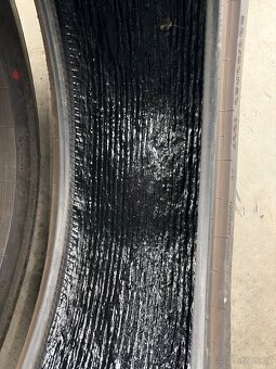 Letni pneu 235/50/20 - 4