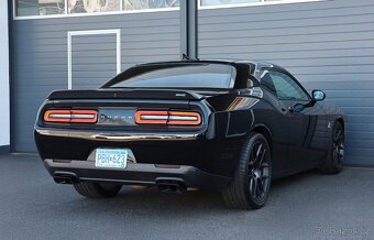 Dodge Challenger 6.4 SRT/BREMBO (č. B57) - 4