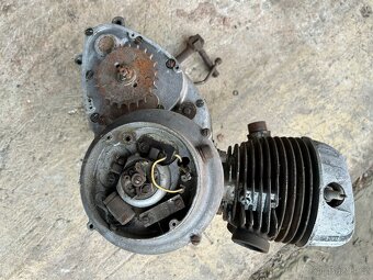 Prodám motor Ogar - 4