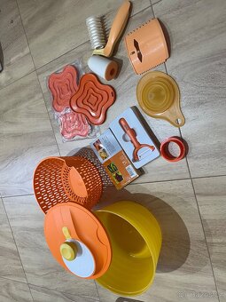 tupperware nové - 4