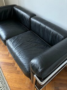 Le Corbusier LC3 Grand Confort kožená Sofa Pohovka Gauč - 4