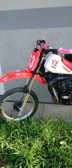 YAMAHA YZ80 1982 - 4