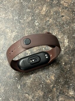 Chytrý náramek Xiaomi Smart Band 7 černý/hnědý - 4