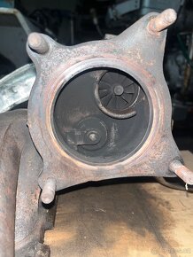 Turbodmychadlo 1.8tsi - 06J145701H - 4